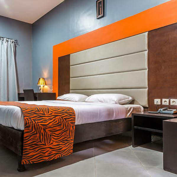 Dunia Hotel Ouagadougou Loumbila 外观 照片