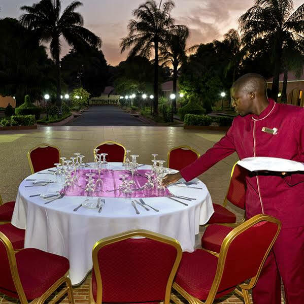 Dunia Hotel Ouagadougou Loumbila 外观 照片