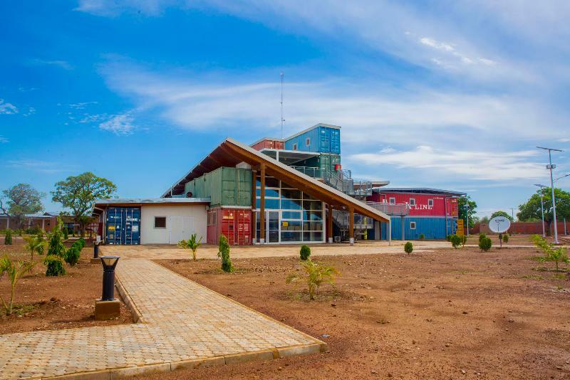 Dunia Hotel Ouagadougou Loumbila 外观 照片
